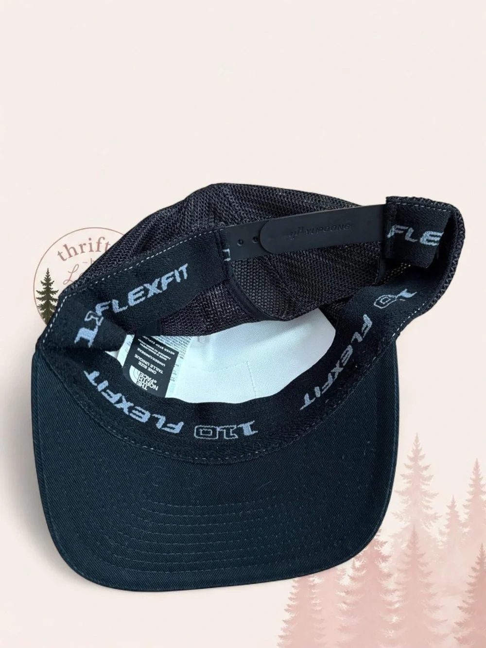 The North Face Heritage Patch Trucker Hat Black White Flexfit 110 Unisex